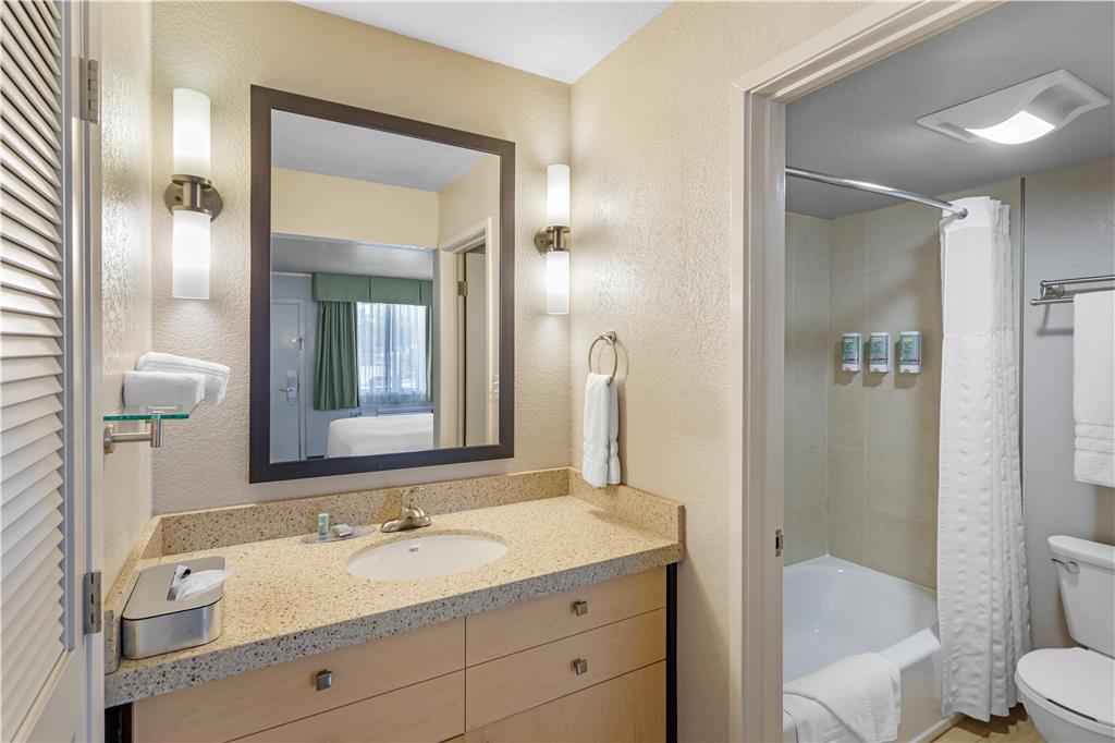 Best Western Petaluma Inn - photo 40
