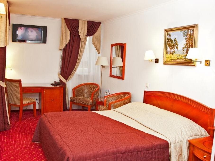 Kozatskiy Hotel — hotel in Kyiv