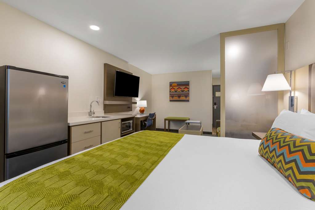 Best Western Plus Yuma Foothills Inn & Suites - photo 31