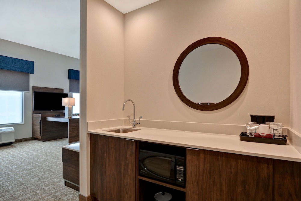 Hampton Inn & Suites Nashville Downtown Capitol View - photo 20