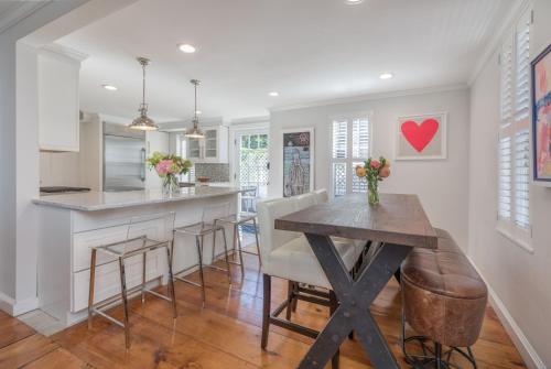 45A Pleasant St - featured photo