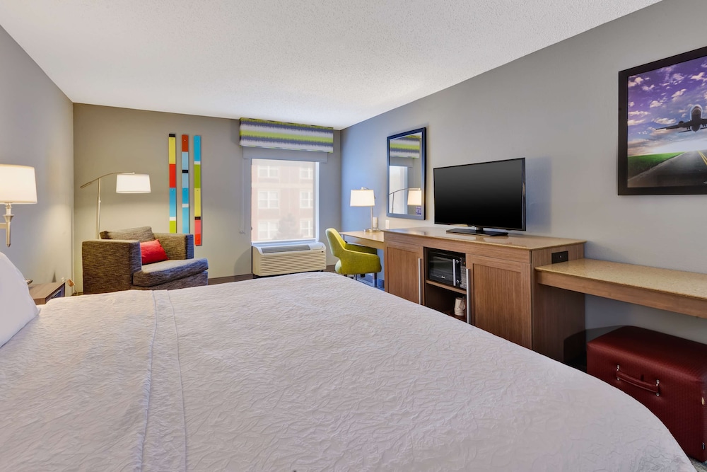 Hampton Inn Cincinnati Airport North - photo 13