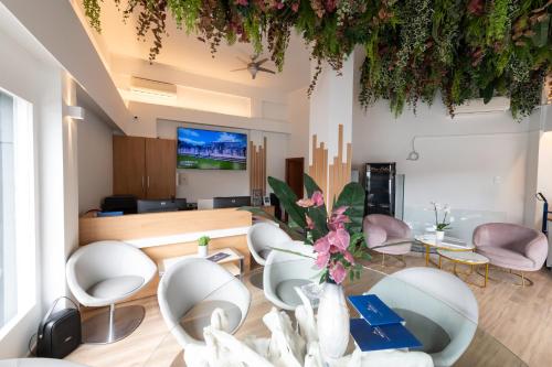 Medluxe Family Apartment — 4-Star Luxury Hotel in Athens, Greece