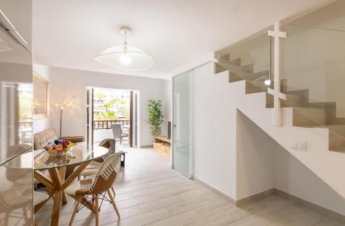 Duplex Parque Santiago 1 2A020 in Playa De Las Americas, Spain