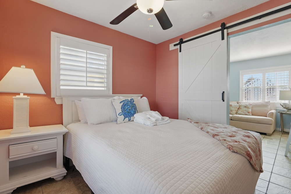 Coco Sands Beachside Cottages - photo 8