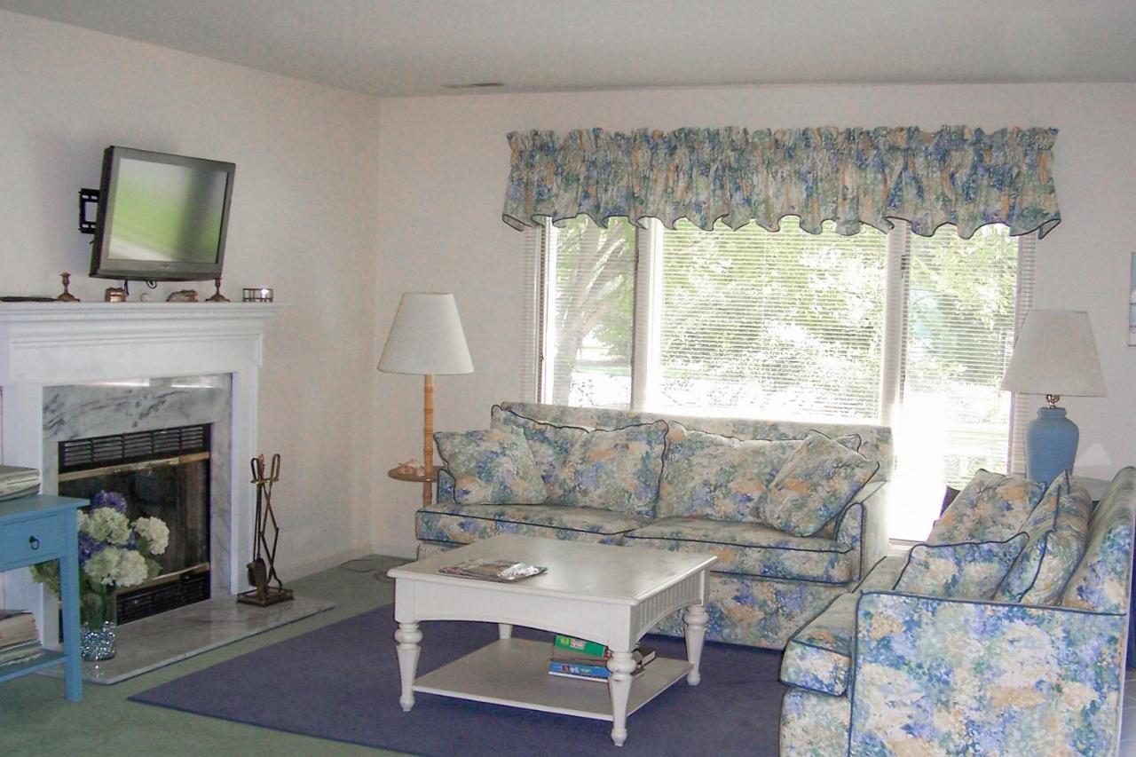 Bayberry Woods 740 Bayberry Circle — hotel in Bethany Beach