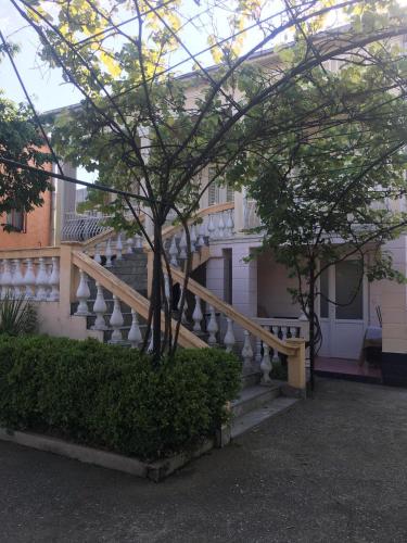 Dine hause in Kobuleti, Georgia