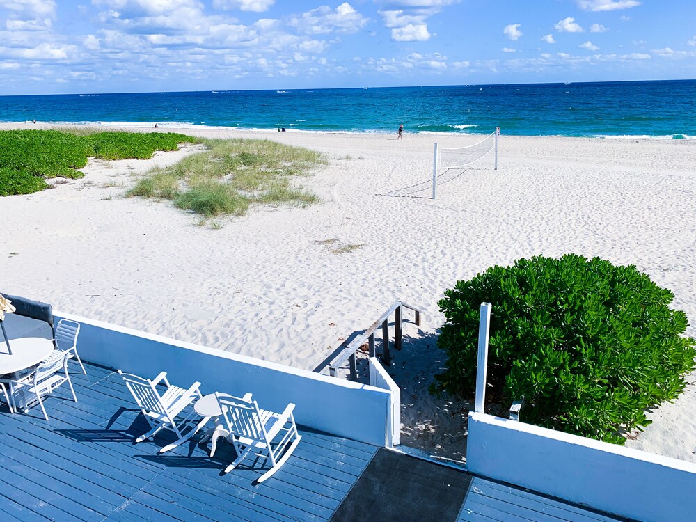 Coral Tides Resort - photo 127