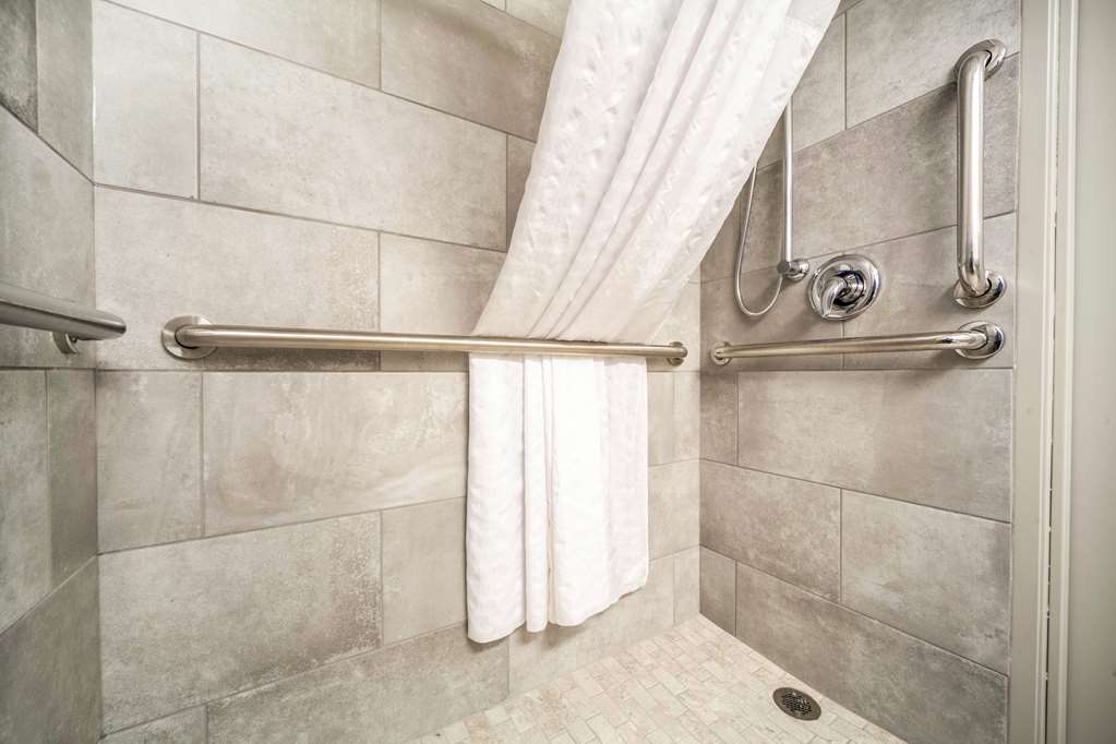 Suburban Studios I 80 Grand Island - photo 14