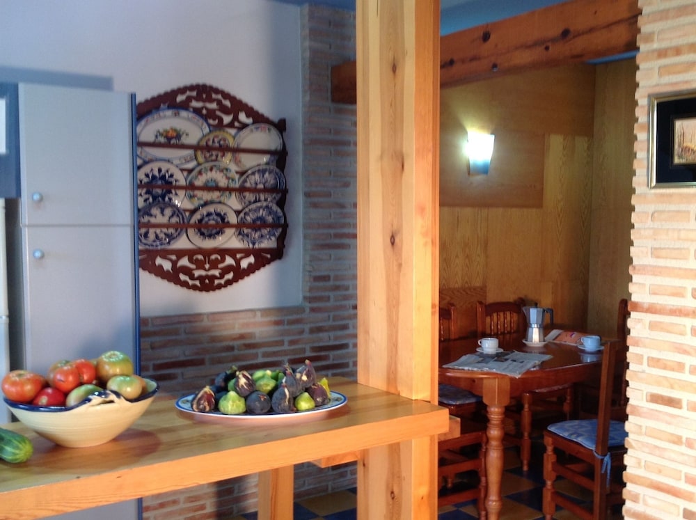 CR Los Cuatro Vientos. Levante - carbon neutral hotel in Moratalla