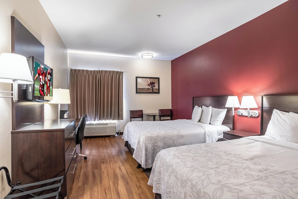 Red Roof Inn PLUS Houston Energy Corridor - photo 15