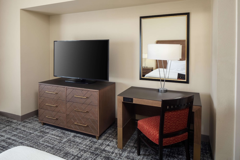 Embassy Suites by Hilton Laredo - photo 14