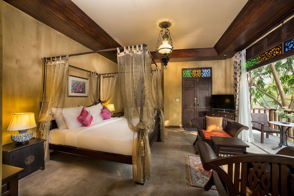 Tree Tara Resort in Sai Yok, Thailand