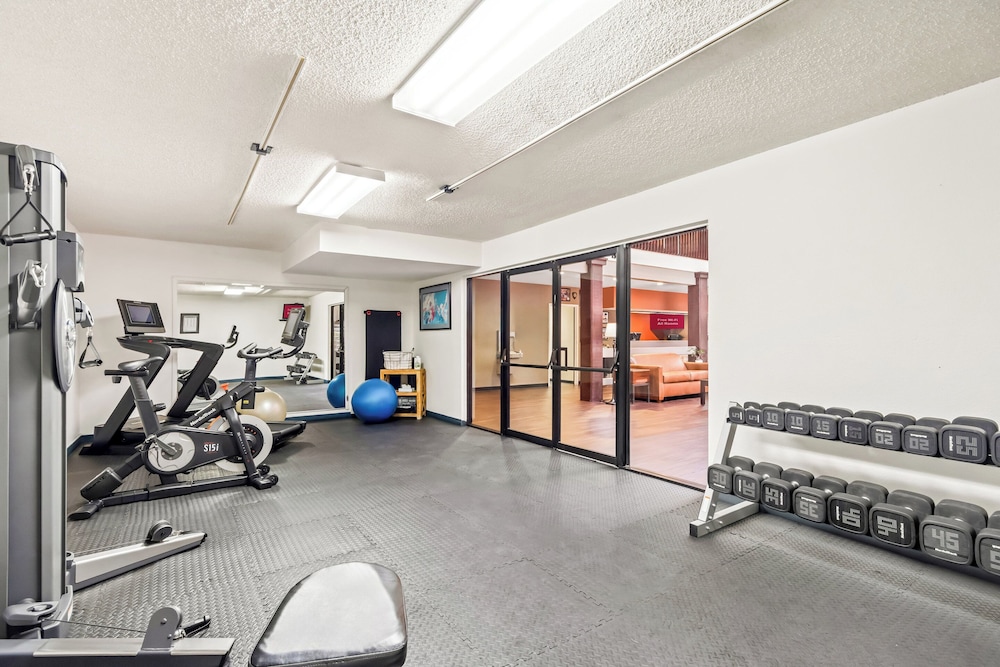 Red Roof Inn Ridgecrest - photo 36