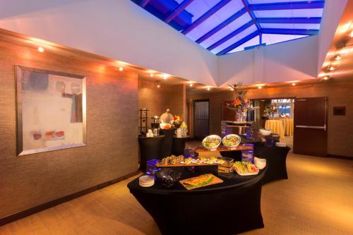 Silver Cloud Hotel Seattle Stadium - photo 32