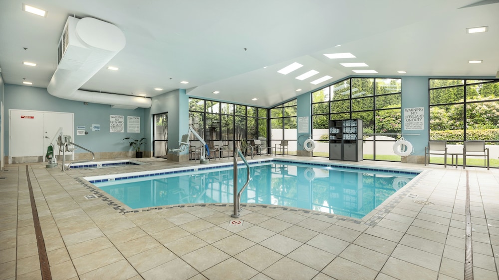 Holiday Inn Express Bellingham by IHG - photo 46