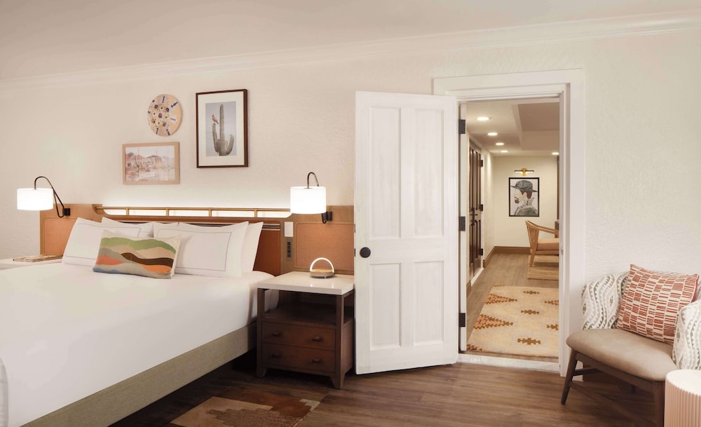 The Scottsdale Resort & Spa Curio Collection by Hilton - photo 12