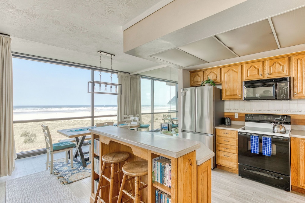 Sand & Sea Resort Condominiums - photo 334