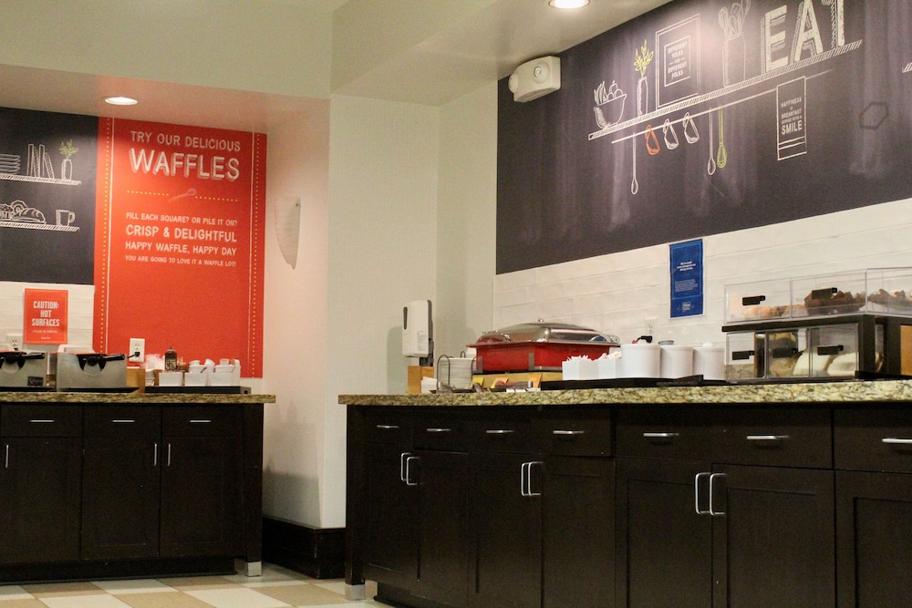 Hampton Inn Indianapolis NW Zionsville - photo 37