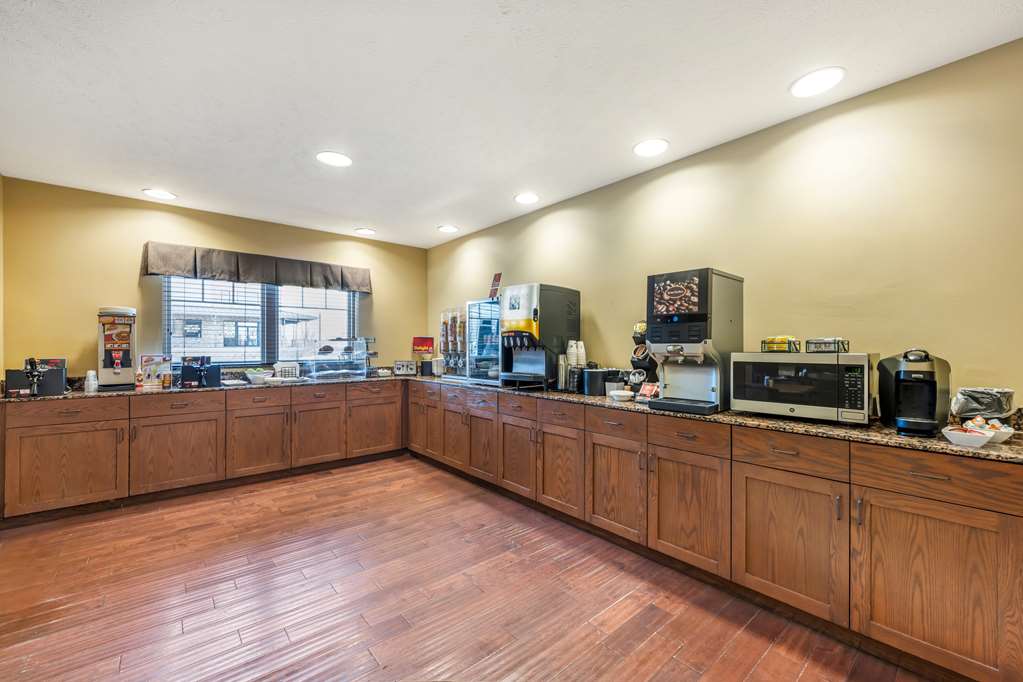 Best Western Plus Grand Island Inn & Suites - photo 35