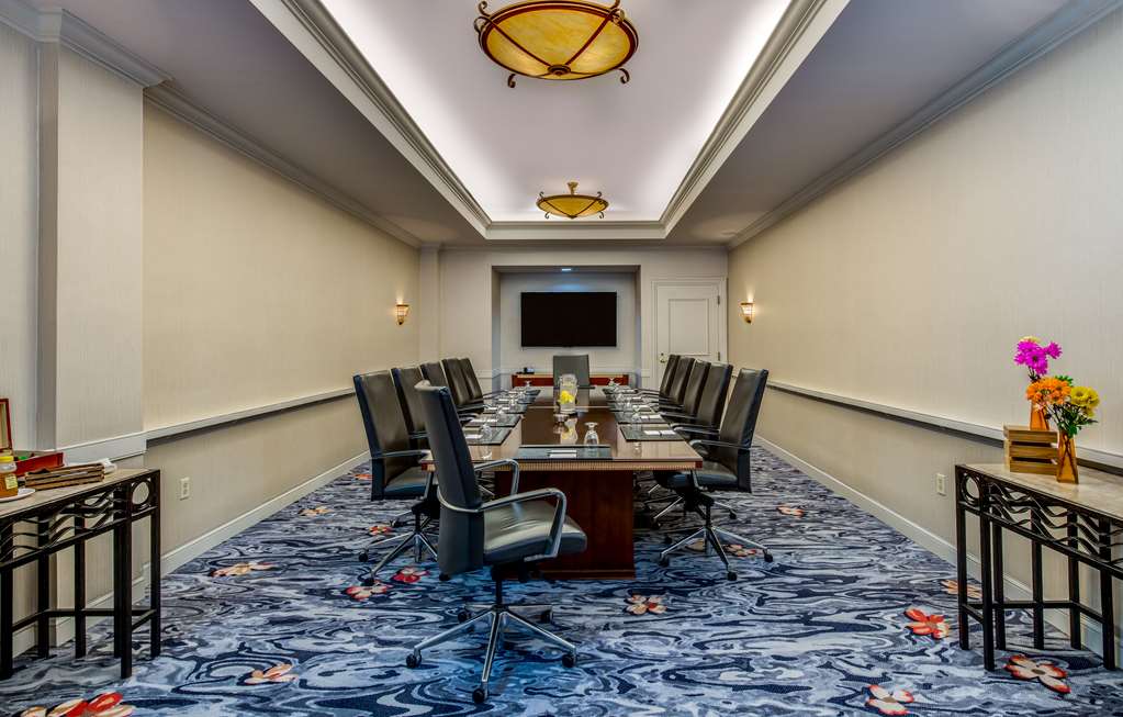Sonesta Charlotte Lower South End - photo 48