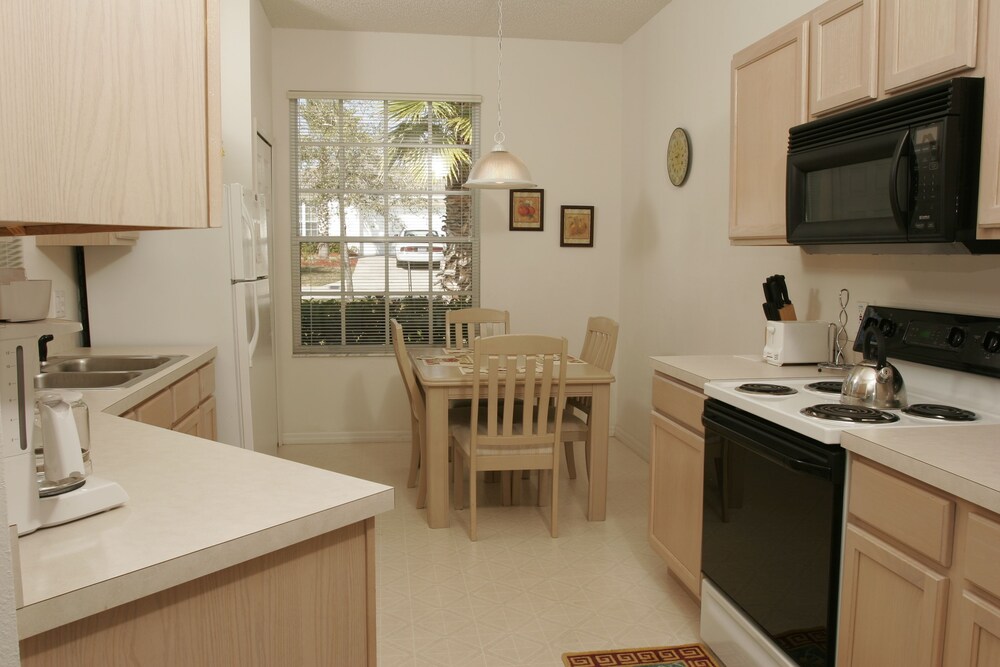 Central Florida Vacation Homes by FTN - photo 3