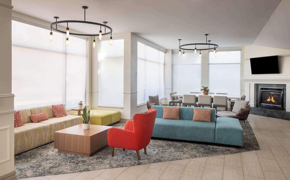 Hilton Garden Inn Queens JFK Airport - photo 3