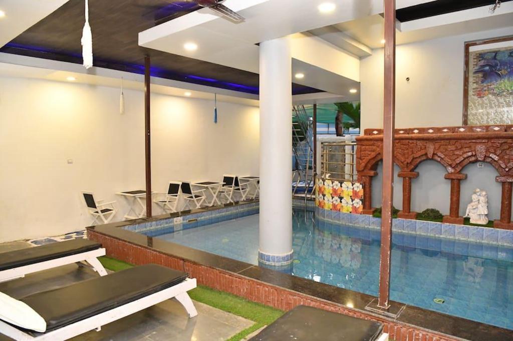 Hotel 69 — Saligao — photo 2