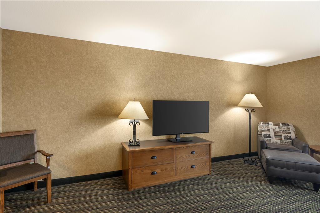 Best Western Plus Kelly Inn & Suites - photo 58
