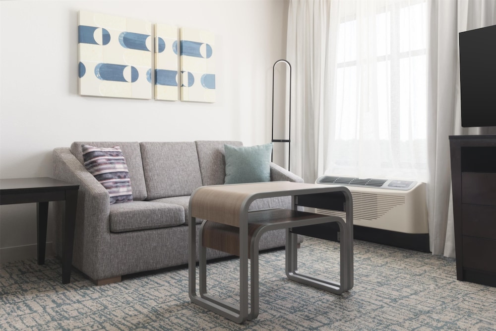 Homewood Suites by Hilton Wauwatosa Milwaukee - photo 14