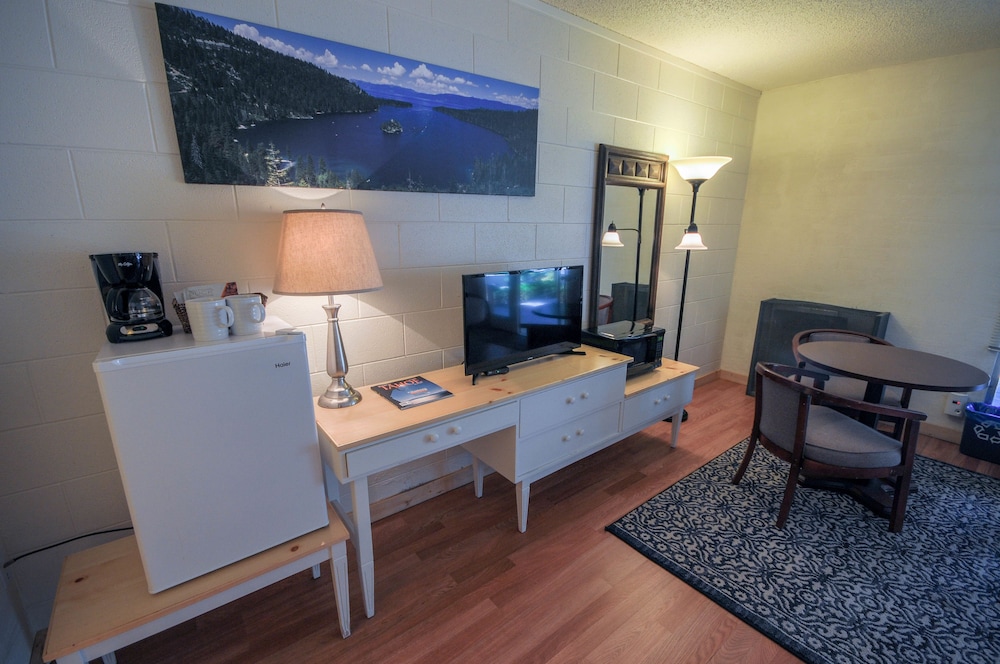Tahoe Vistana Inn - photo 86