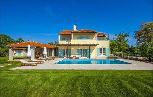 Villa Marija — 5-Star Luxury Hotel in None, Croatia