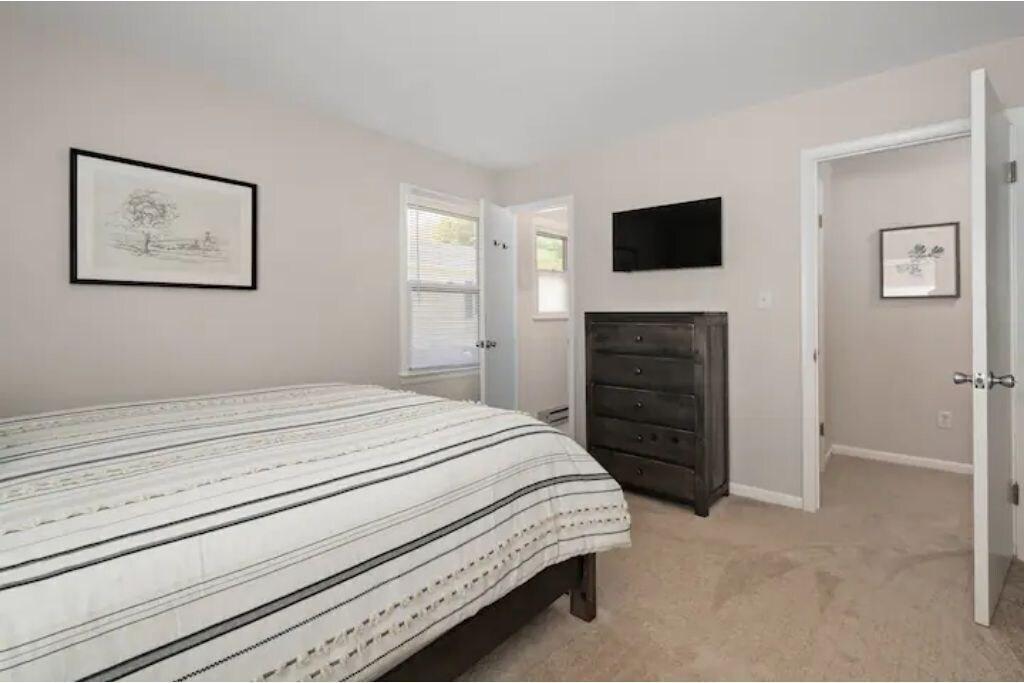 Salisbury Cottage — 4-Star Luxury Hotel in Salisbury, United States