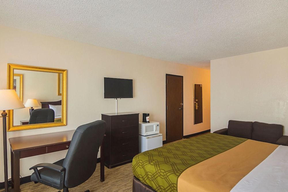 Hotel Super 8 Sulphur Springs - photo 14