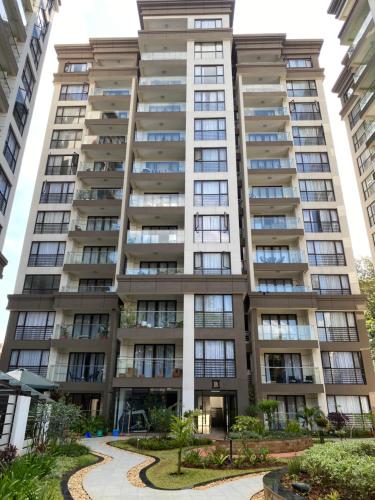 Stunning 2 Bedroom Riverside