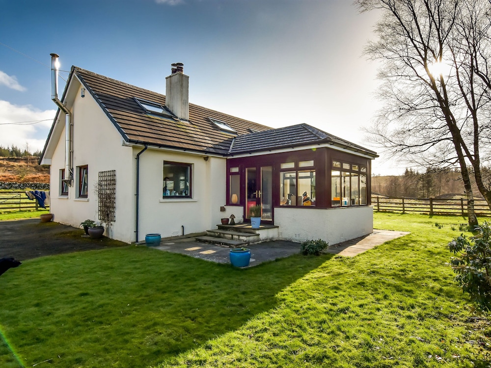 Borgan Cottage — 4-Star Luxury Hotel in Newton Stewart, United Kingdom