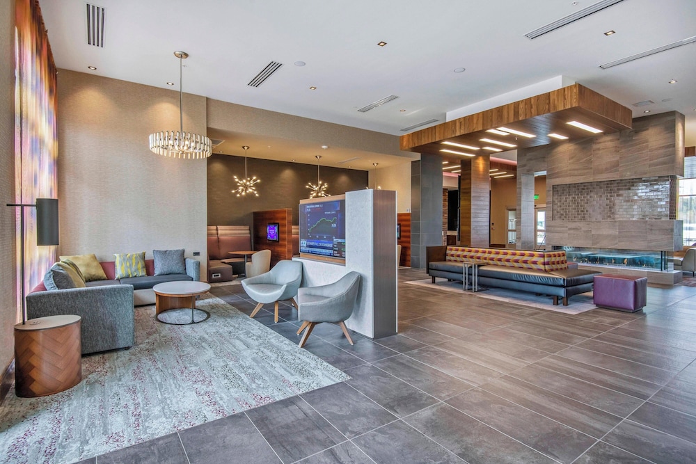 Courtyard by Marriott Raleigh Cary Parkside Town Commons - photo 2