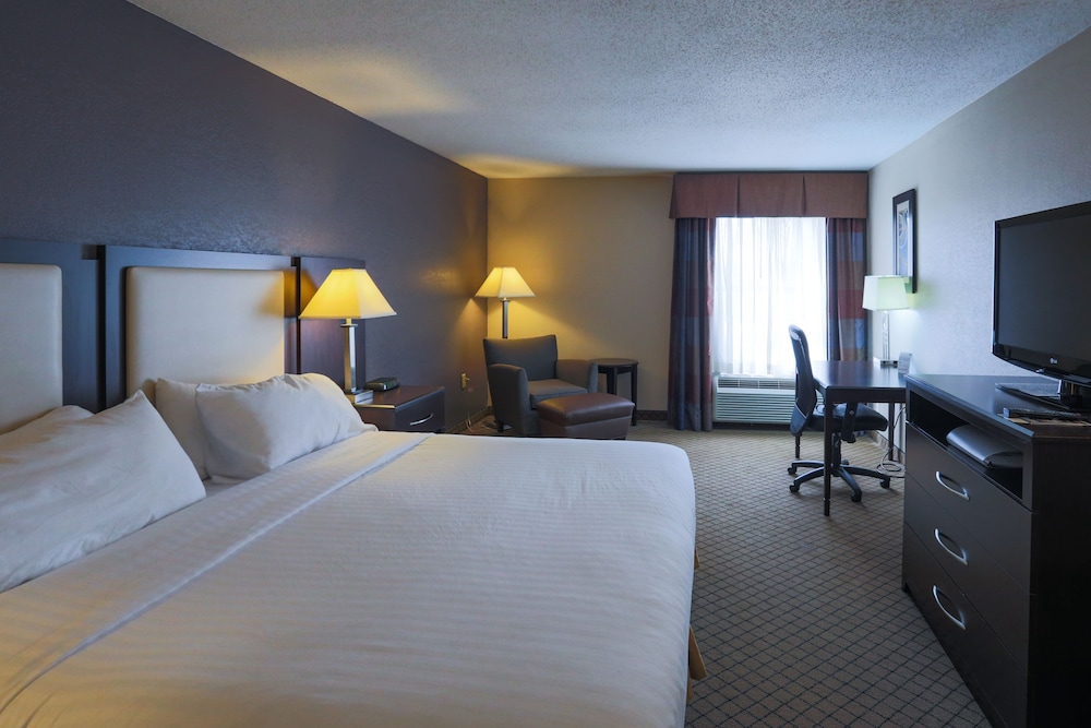 Holiday Inn Express Hotel & Suites Blythewood by IHG - photo 5