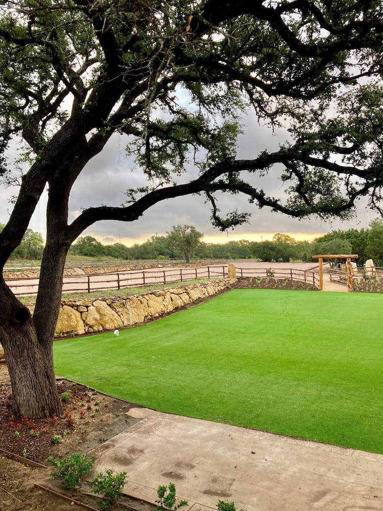 Carter Creek Winery Resort & Spa - photo 32