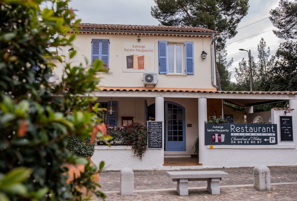 Auberge Sainte Marguerite — hotel in La Garde