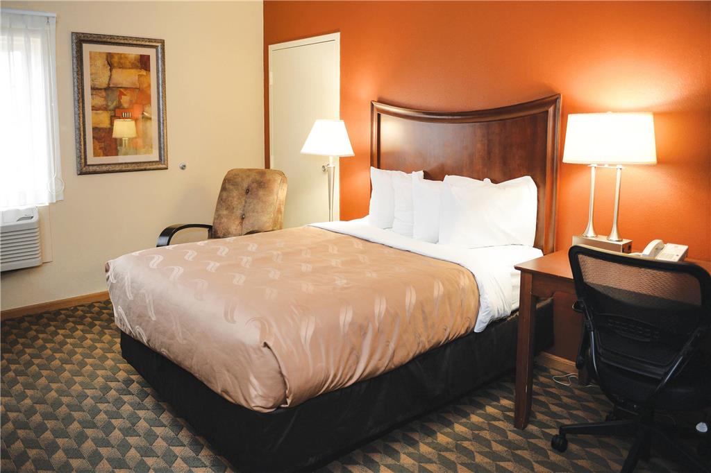 Quality Inn & Suites Ames Conference Center Near ISU Campus - photo 14
