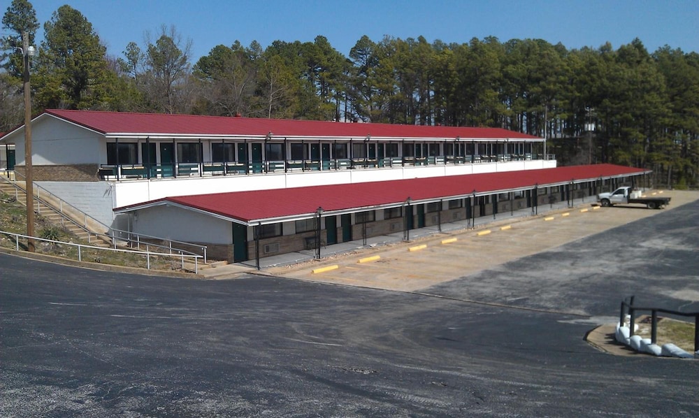 Family Budget Inn - featured photo