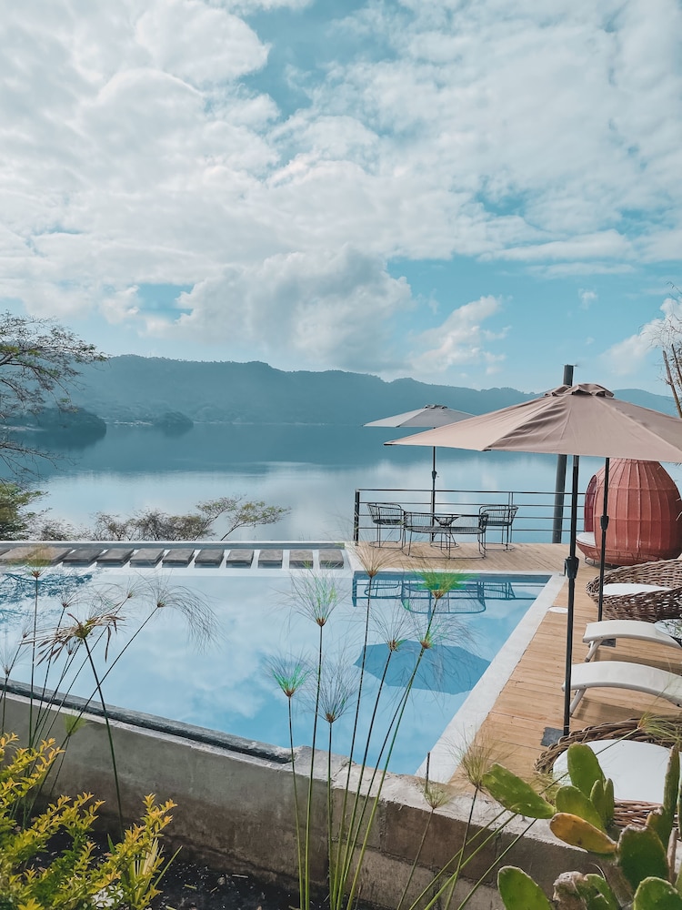 Cardedeu Hotel in El Congo, El Salvador