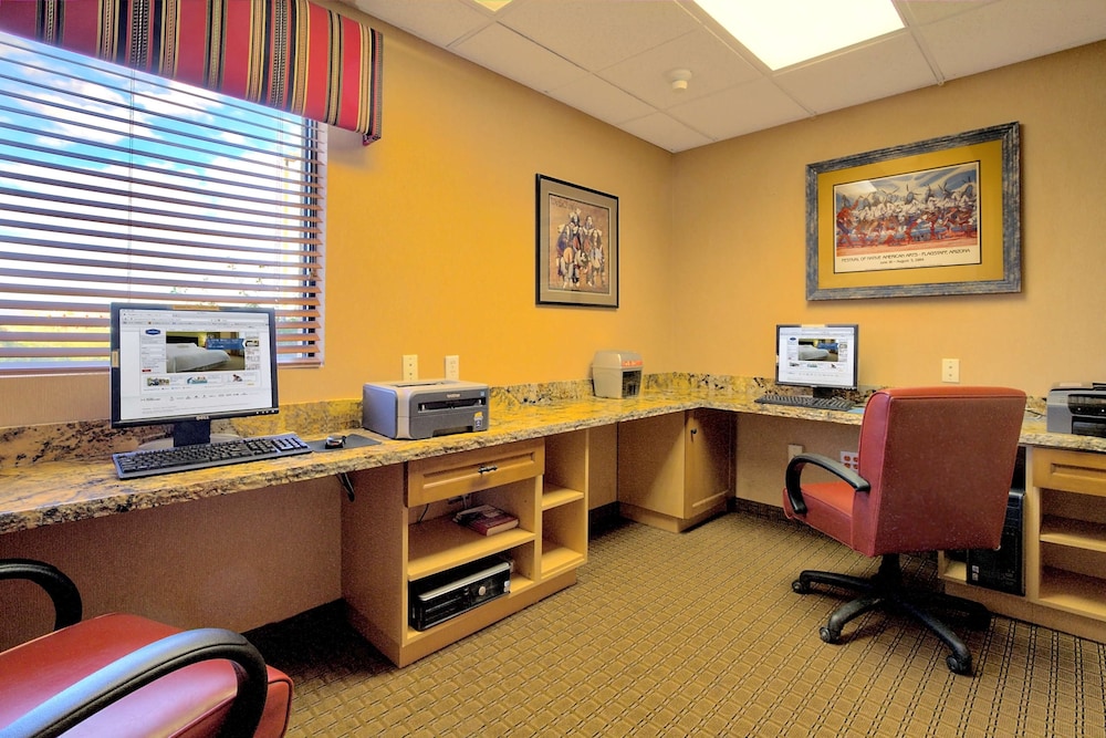 Hampton Inn Kayenta - photo 59
