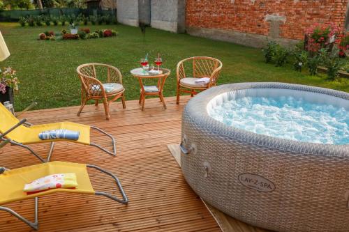 Guest house Studio apartman Marina free parking pet friendly — 4-Star Luxury Hotel in Karlovac, Croatia