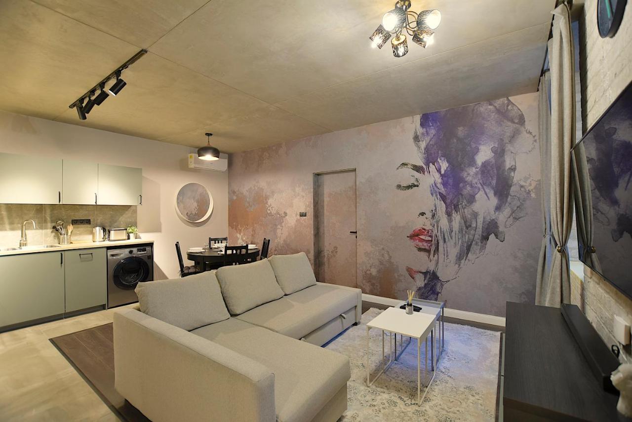 New Faces Design Apartment in Downtown — 4-Star Luxury Hotel in Budapest, Hungary