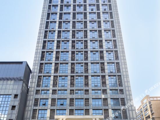 Vienna International Hotel — 4-Star Luxury Hotel in Wuhan, People's Republic of China