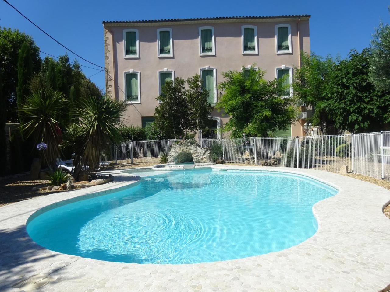 Gites Tout Au Sud de la France — hotel in Pomerols