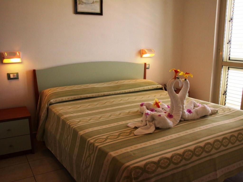 B&B Graceland — 4-Star Luxury Hotel in Ricadi, Italy