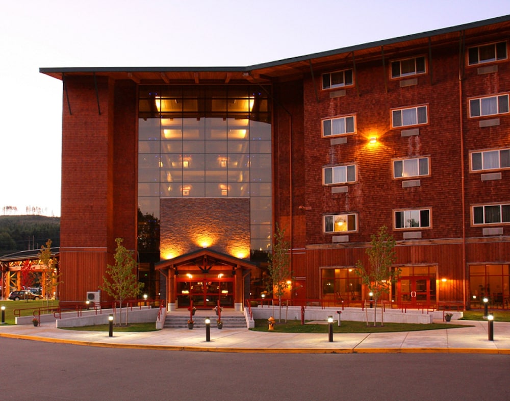Little Creek Casino Resort - photo 2